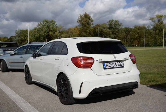 Mercedes-Benz A 45 AMG