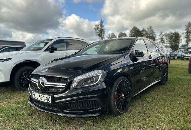 Mercedes-Benz A 45 AMG