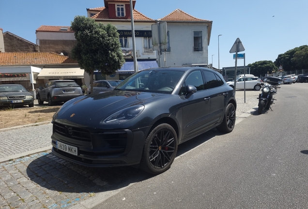 Porsche 95B Macan GTS MkIII