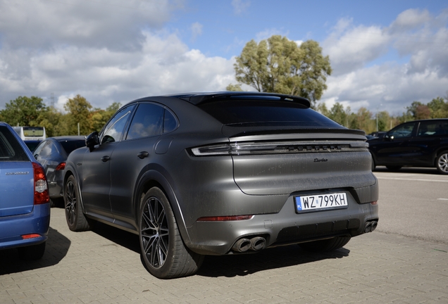 Porsche Cayenne Coupé Turbo E-Hybrid