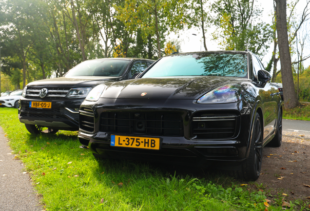 Porsche Cayenne Turbo S E-Hybrid