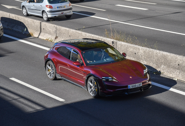 Porsche Taycan Turbo S Cross Turismo MkI