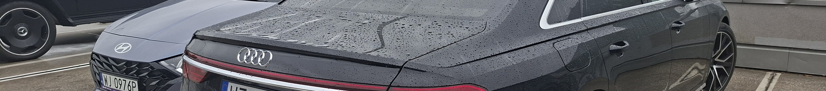 Audi S8 D5