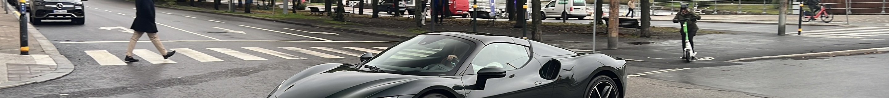 Ferrari 296 GTS