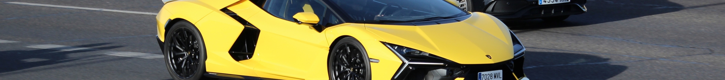 Lamborghini Revuelto
