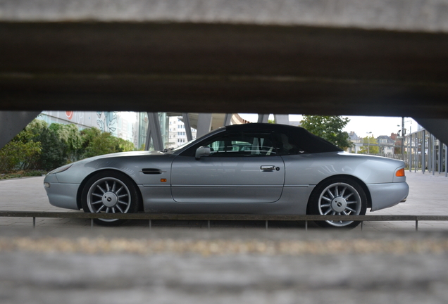 Aston Martin DB7 Volante