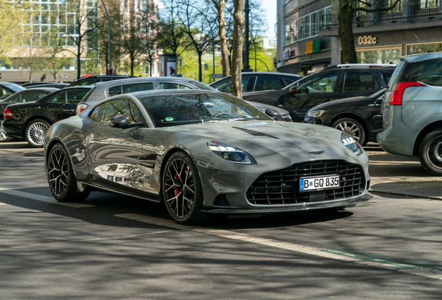 Aston Martin Vanquish 2025