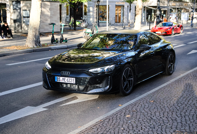 Audi RS E-Tron GT 2025