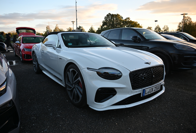 Bentley Continental GTC Speed 2025