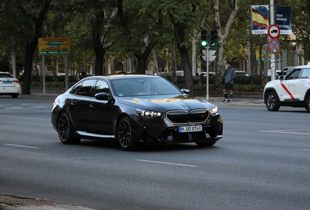 BMW M5 G90