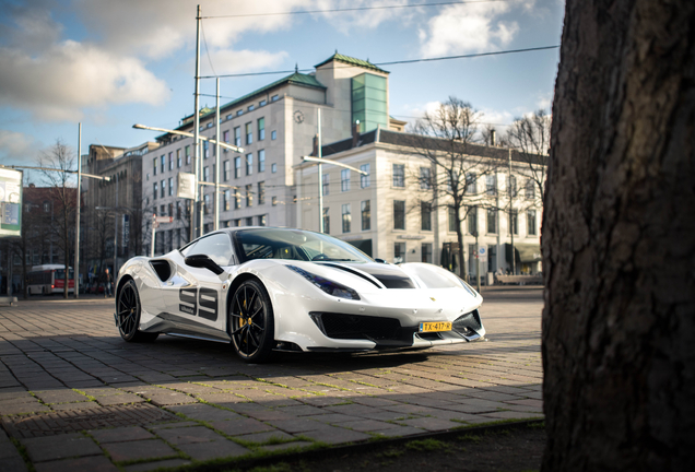 Ferrari 488 Pista