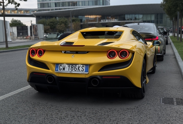 Ferrari F8 Spider
