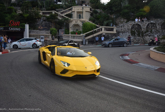 Lamborghini Aventador S LP740-4 Roadster