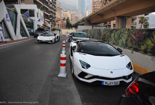 Lamborghini Aventador S LP740-4 Roadster