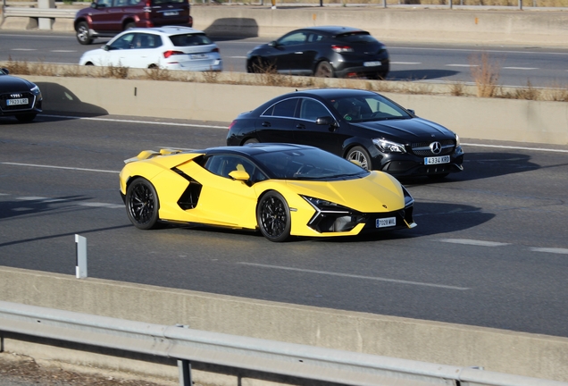 Lamborghini Revuelto