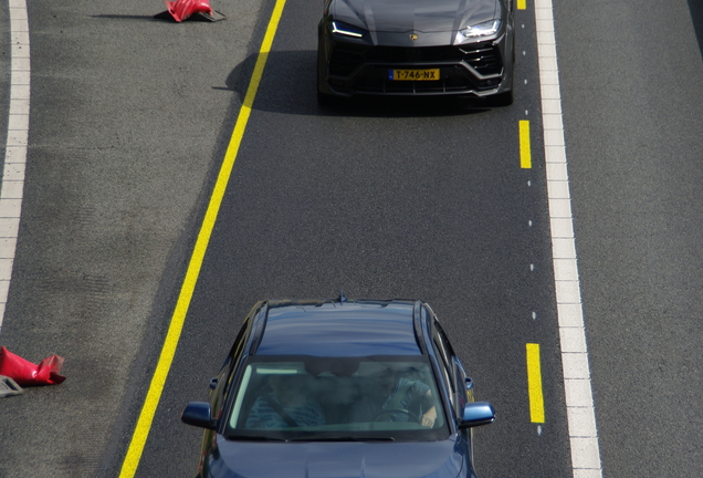 Lamborghini Urus Novitec Torado Esteso