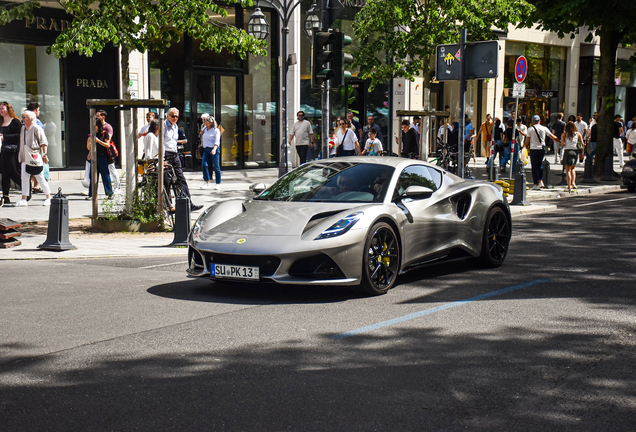 Lotus Emira