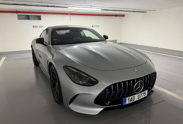 Mercedes-AMG GT 63 C192