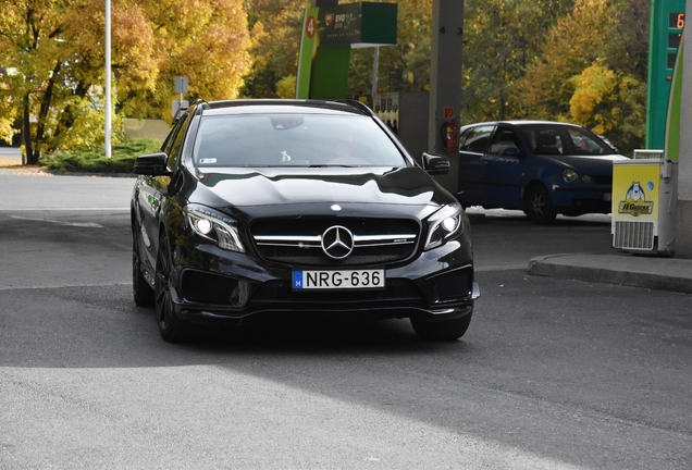 Mercedes-Benz GLA 45 AMG X156