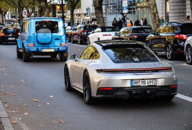 Porsche 992 Carrera 4 GTS MkII