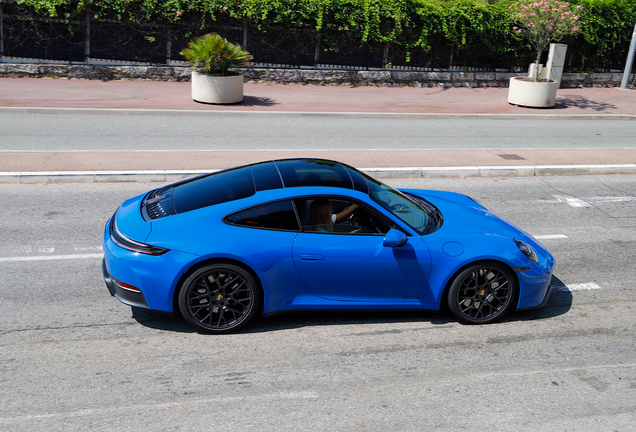 Porsche 992 Carrera 4 GTS MkII