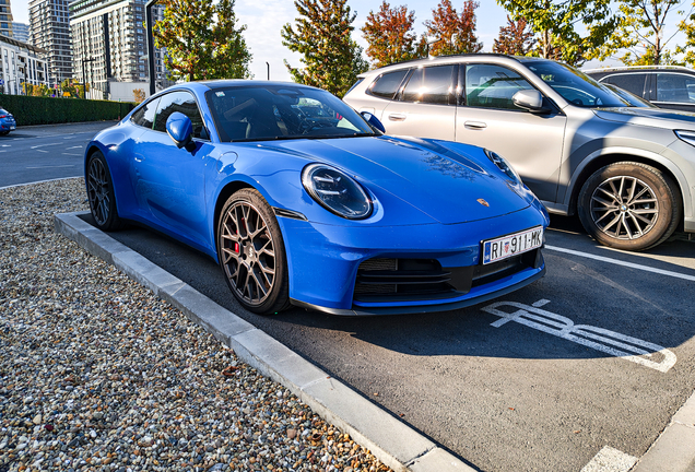Porsche 992 Carrera 4S MkII