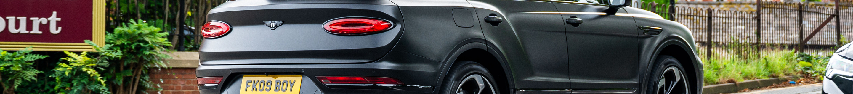 Bentley Bentayga V8 2021