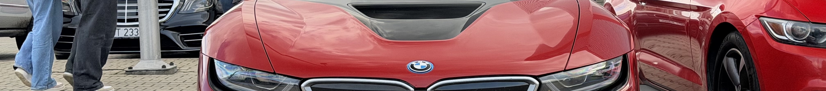 BMW i8 Protonic Red Edition