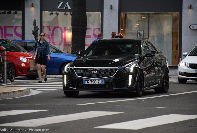 Cadillac CTS-V 2015