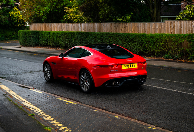 Jaguar F-TYPE R Coupé