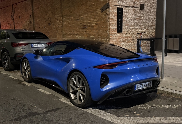 Lotus Emira