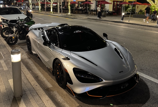 McLaren 765LT