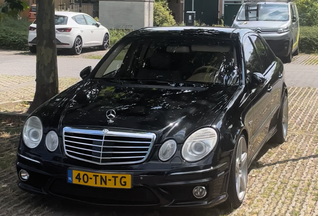 Mercedes-Benz E 63 AMG