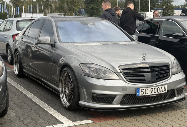 Mercedes-Benz S 63 AMG W221 2010