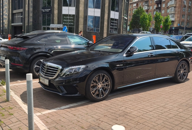 Mercedes-Benz S 63 AMG W222