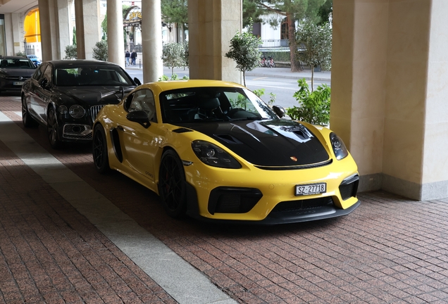 Porsche 718 Cayman GT4 RS Weissach Package