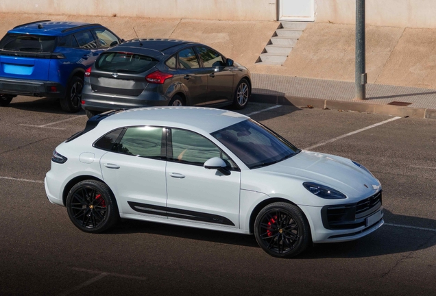 Porsche 95B Macan GTS MkII