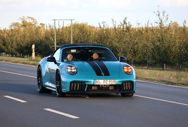 Porsche 992 Carrera 4 GTS Cabriolet MkII