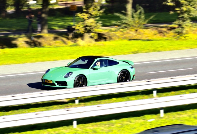 Porsche 992 Carrera 4S MkI