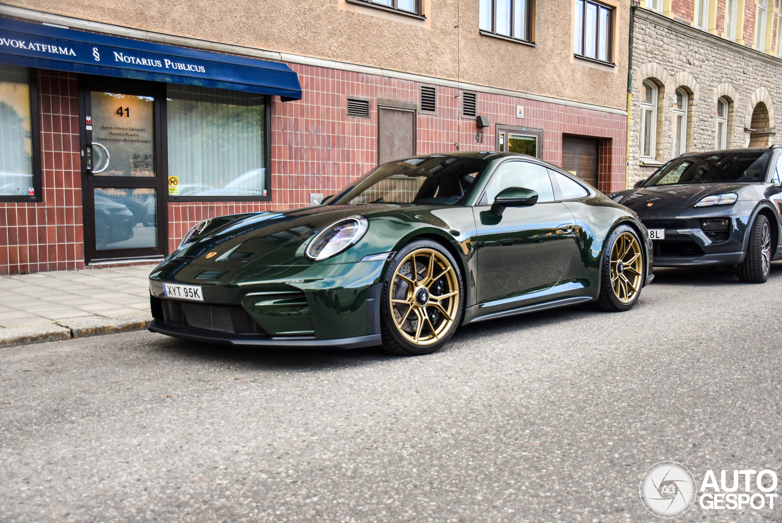 Porsche 992 GT3 Touring MkII