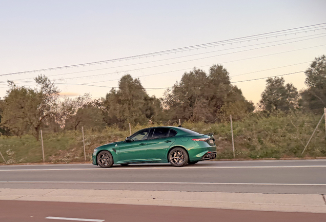 Alfa Romeo Giulia Quadrifoglio 2023