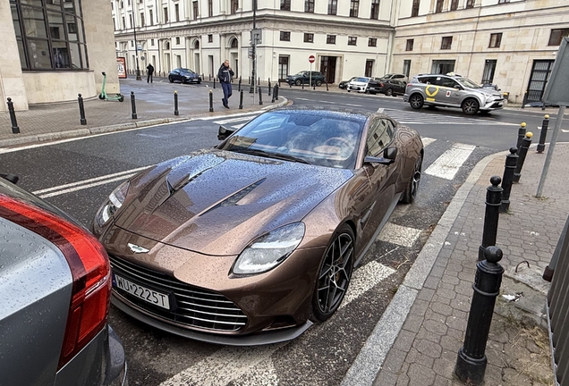Aston Martin Vanquish 2025