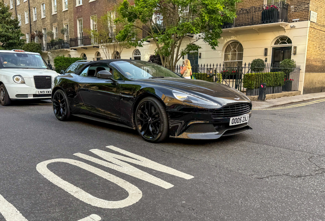 Aston Martin Vanquish Volante 2015 Carbon Black Edition