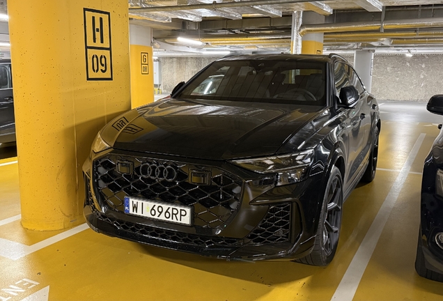 Audi RS Q8 2024