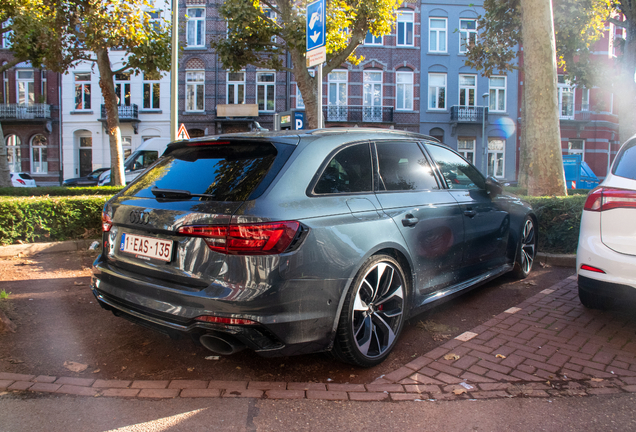 Audi RS4 Avant B9