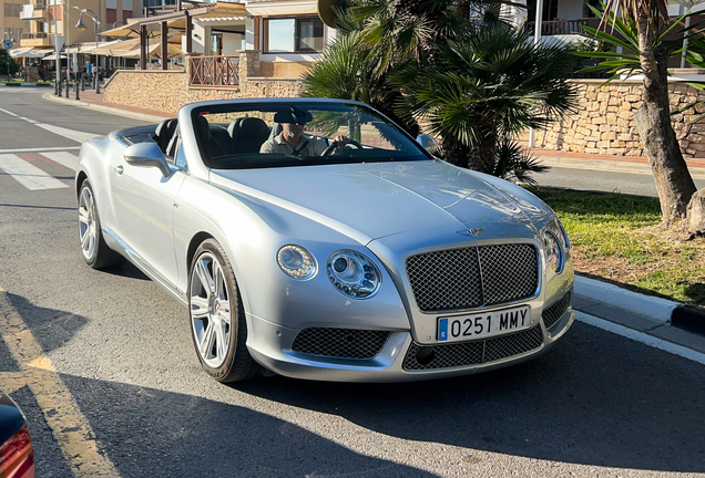 Bentley Continental GTC V8