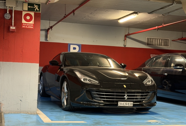 Ferrari GTC4Lusso