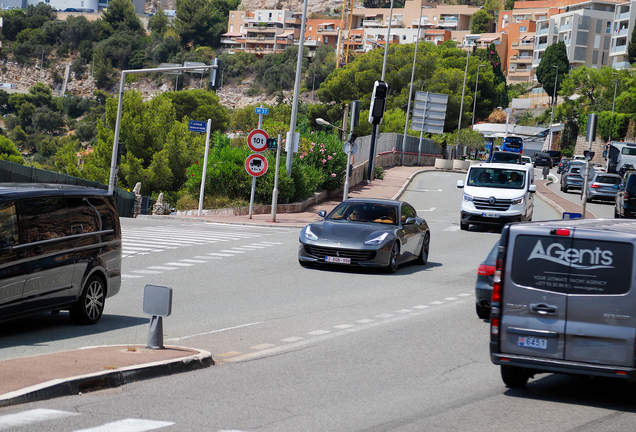 Ferrari GTC4Lusso T
