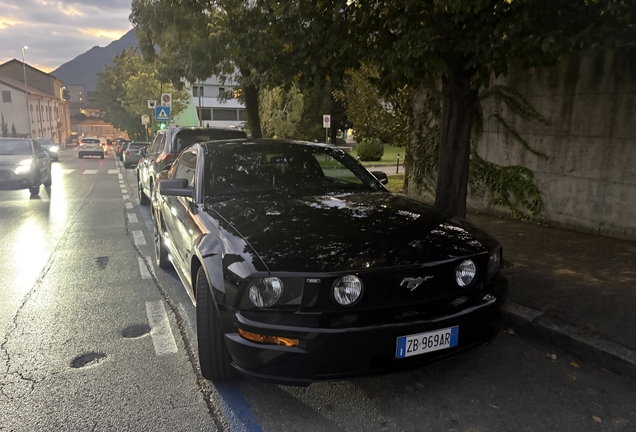 Ford Mustang GT 2010