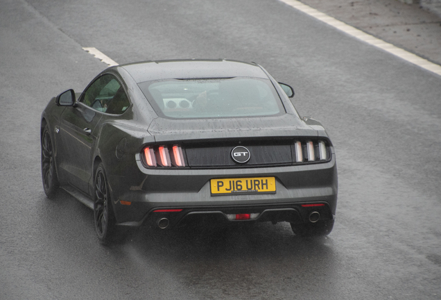 Ford Mustang GT 2015